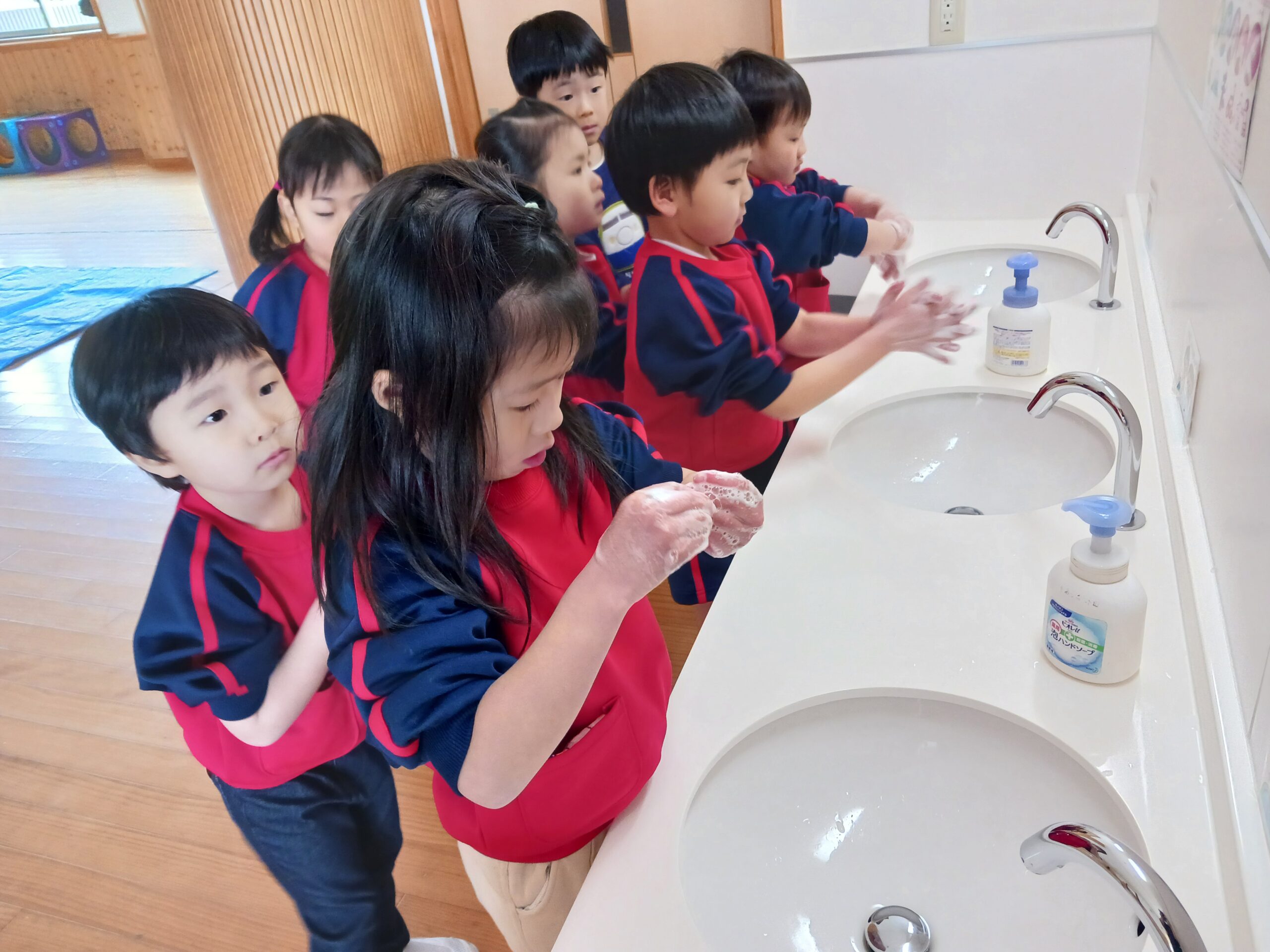 手洗い、うがいで風邪退治！